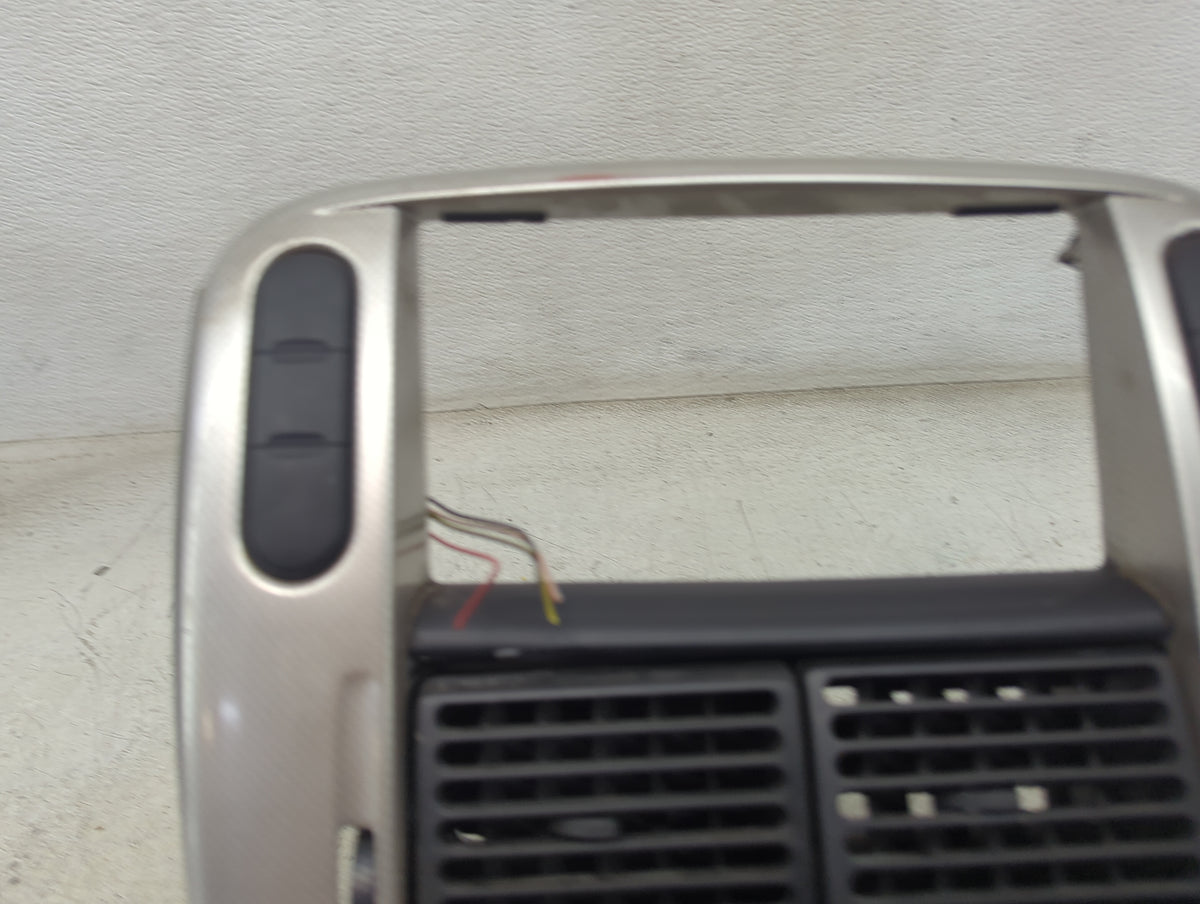 2002-2006 Mercury Mountaineer Climate Control Module Temperature AC/Heater Replacement Fits Fits 2002 2003 2004 2005 2006 OE