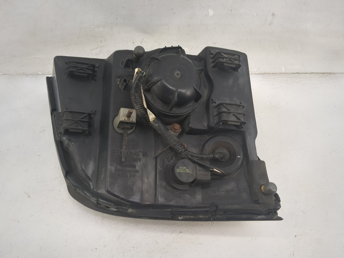 2002-2005 Mercury Mountaineer Driver Left Oem Head Light Headlight Lamp 1518761 - Oemusedautoparts1.com