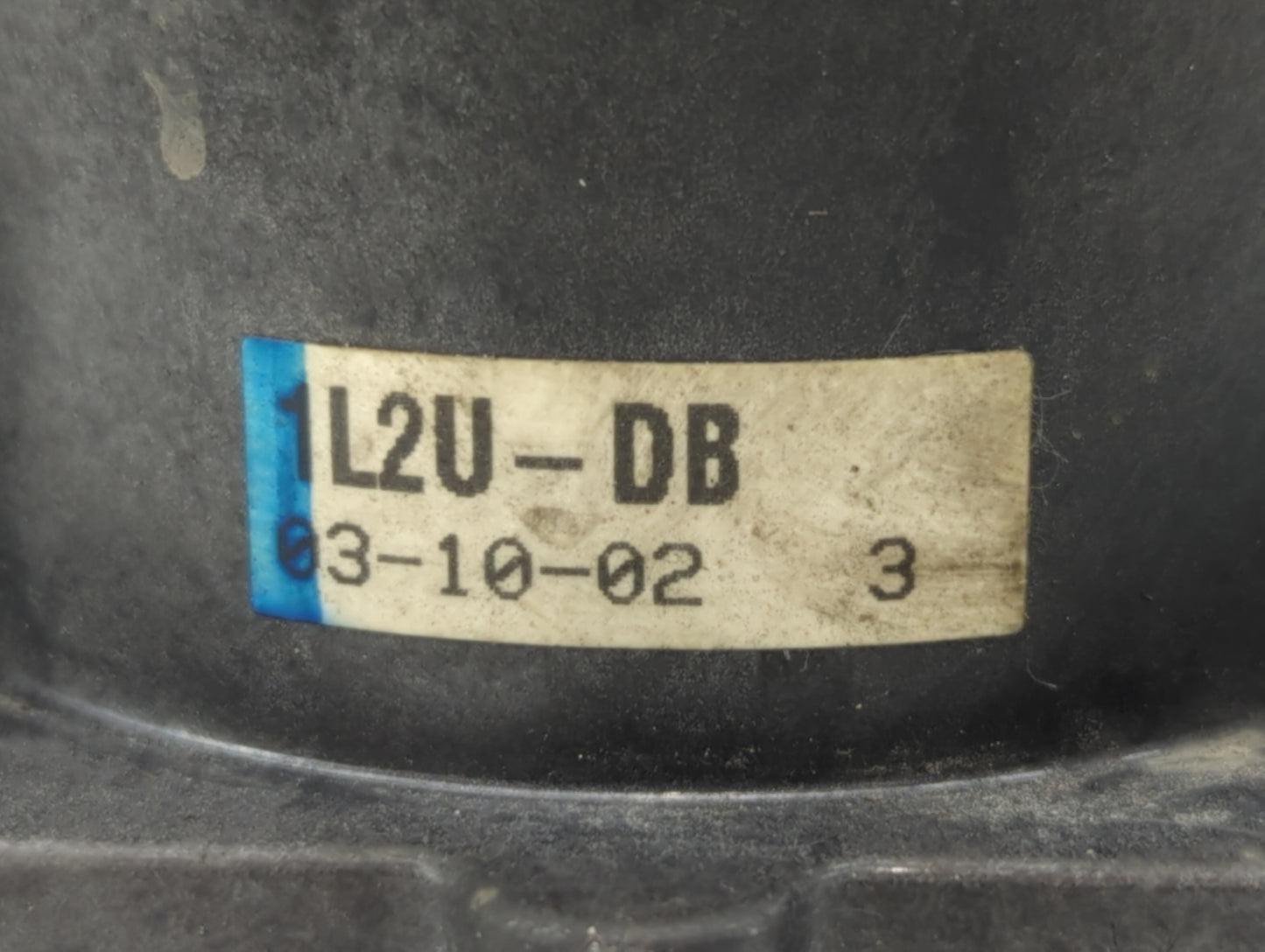 2002-2003 Mercury Mountaineer Throttle Body P/N:1L2U-DB Fits Fits 2002 2003 OEM Used Auto Parts - Oemusedautoparts1.com