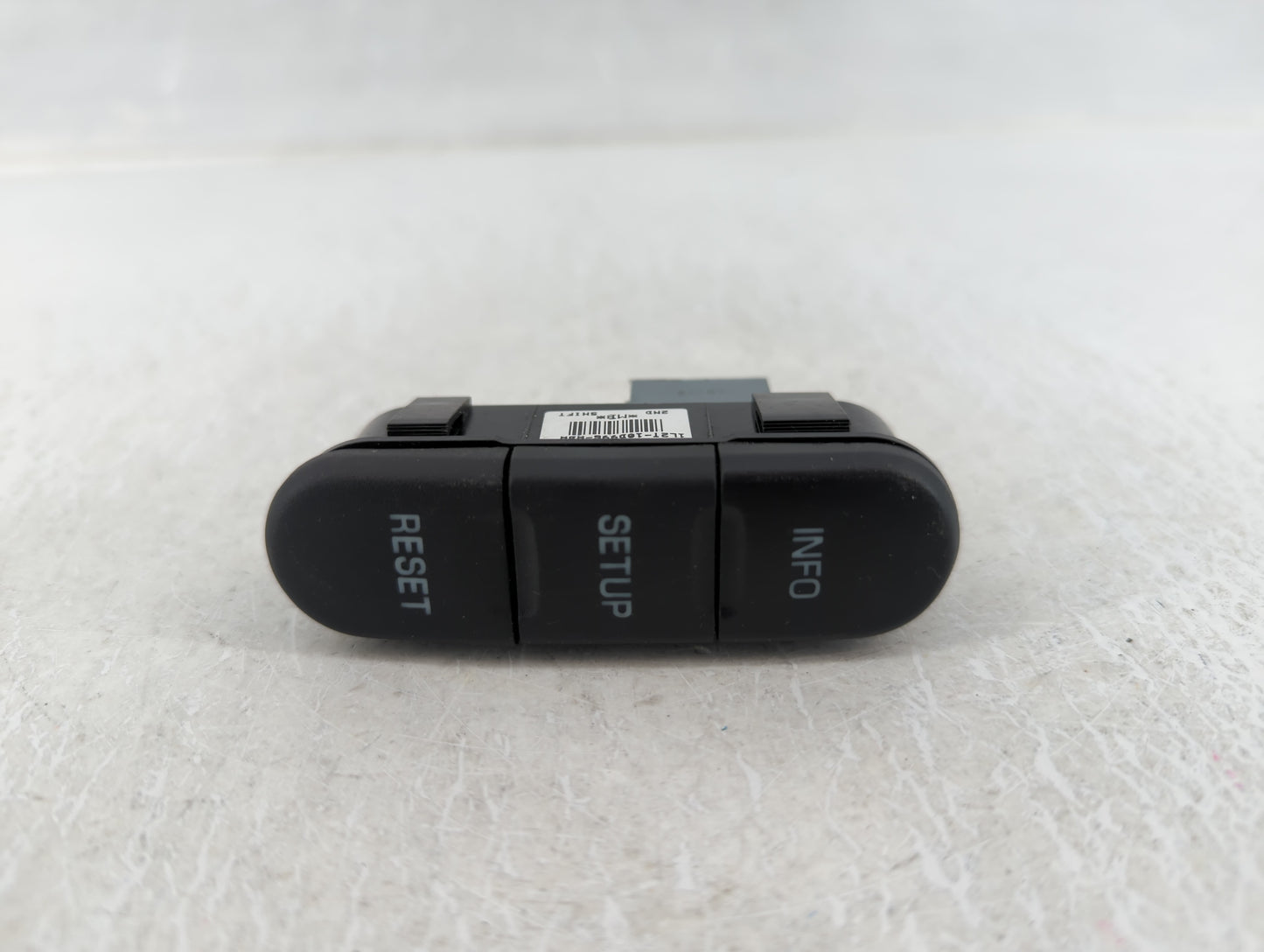 2019 Chevrolet Equinox OnStar Interface Communication Control Module OEM - Oemusedautoparts1.com