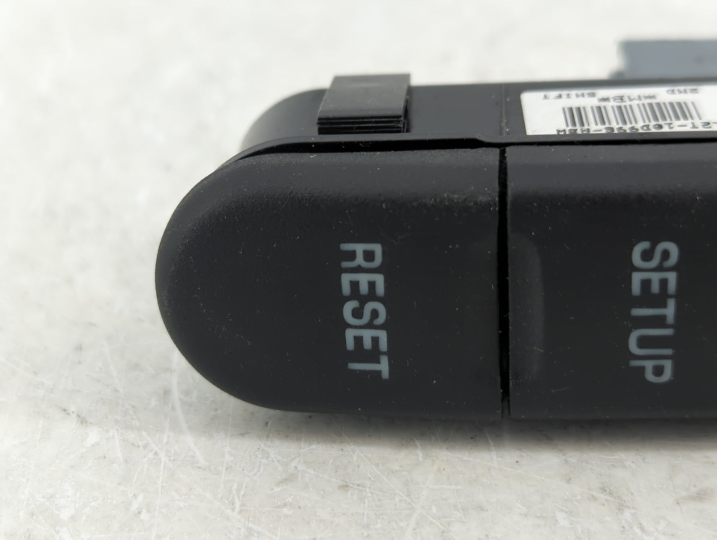 2019 Chevrolet Equinox OnStar Interface Communication Control Module OEM - Oemusedautoparts1.com