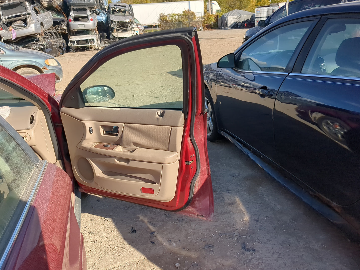 2000-2005 Mercury Sable Passenger Front Door Oem - Oemusedautoparts1.com