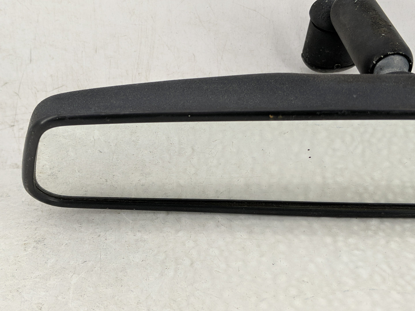 2003 Mercury Sable Interior Rear View Mirror Replacement OEM P/N:E8011083 Fits OEM Used Auto Parts - Oemusedautoparts1.com