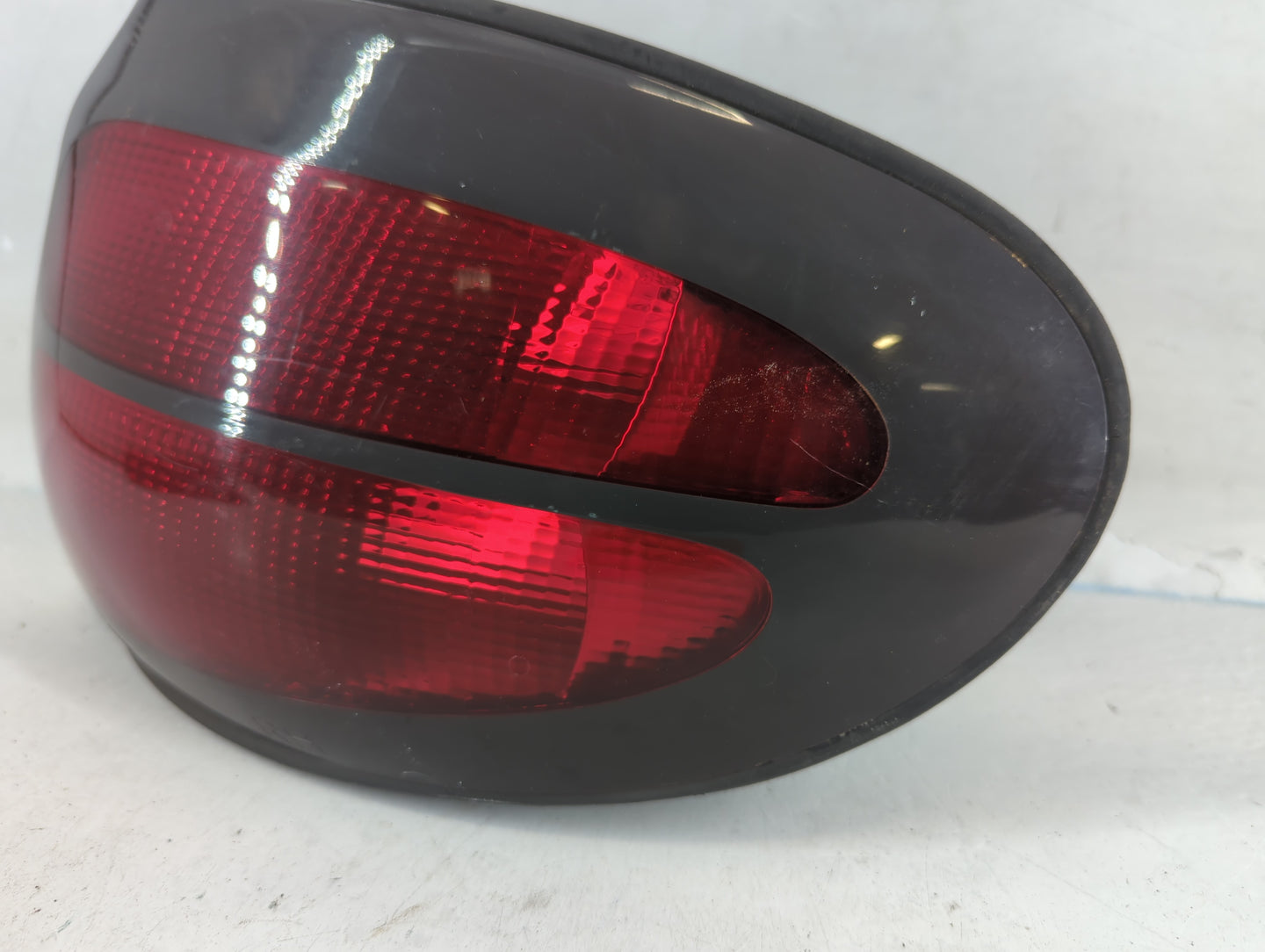 2003 Mercury Sable Tail Light Assembly Passenger Right OEM P/N:7F6DB-13440-C Fits OEM Used Auto Parts - Oemusedautoparts1.co