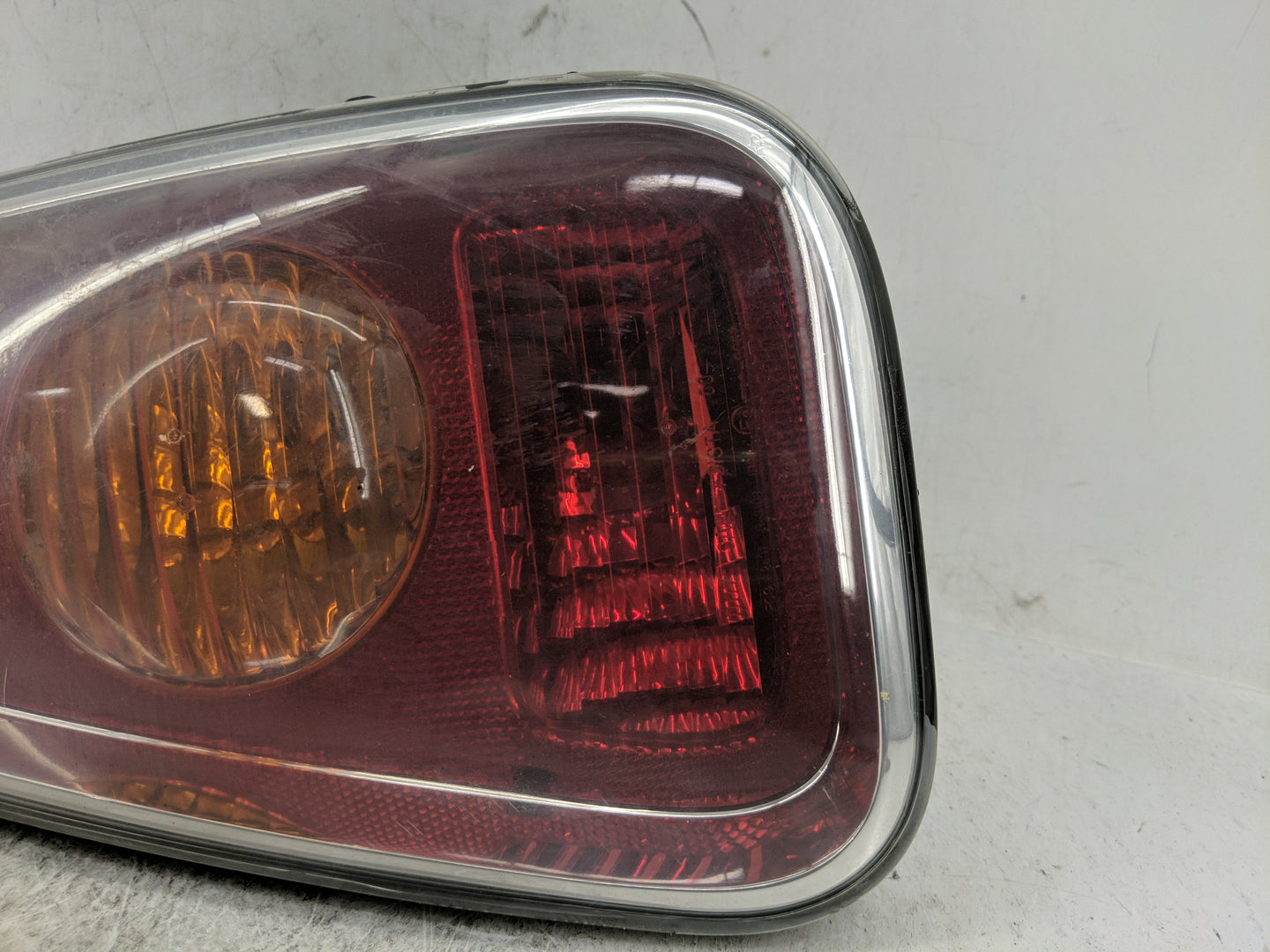 2003 Mini Cooper Tail Light Assembly Passenger Right OEM Fits OEM Used Auto Parts - Oemusedautoparts1.com