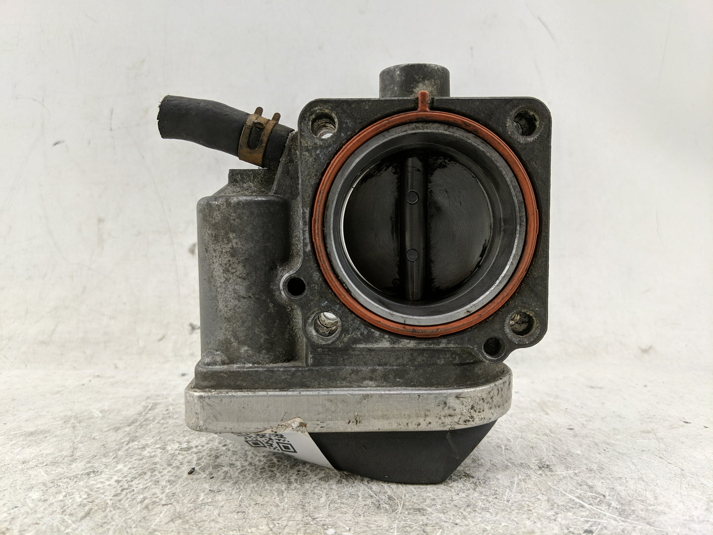 2003 Mini Cooper Throttle Body P/N:1354 7 509 043 Fits OEM Used Auto Parts - Oemusedautoparts1.com