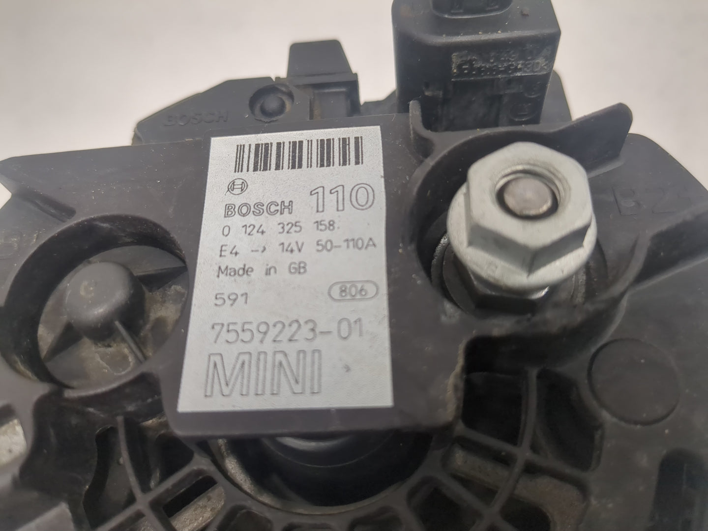 2003 Mini Cooper Alternator Replacement Generator Charging Assembly Engine OEM P/N:0 124 325 158 7559223-01 Fits OEM Used Au