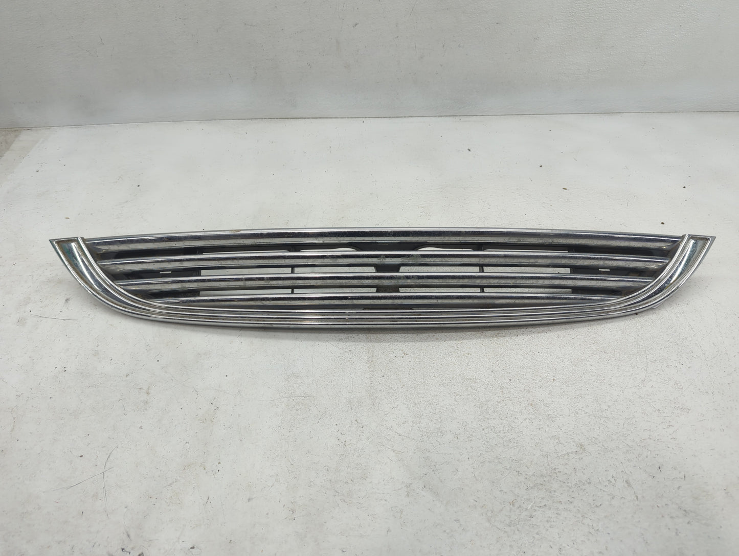 2003 Mini Cooper Front Bumper Grille Cover - Oemusedautoparts1.com