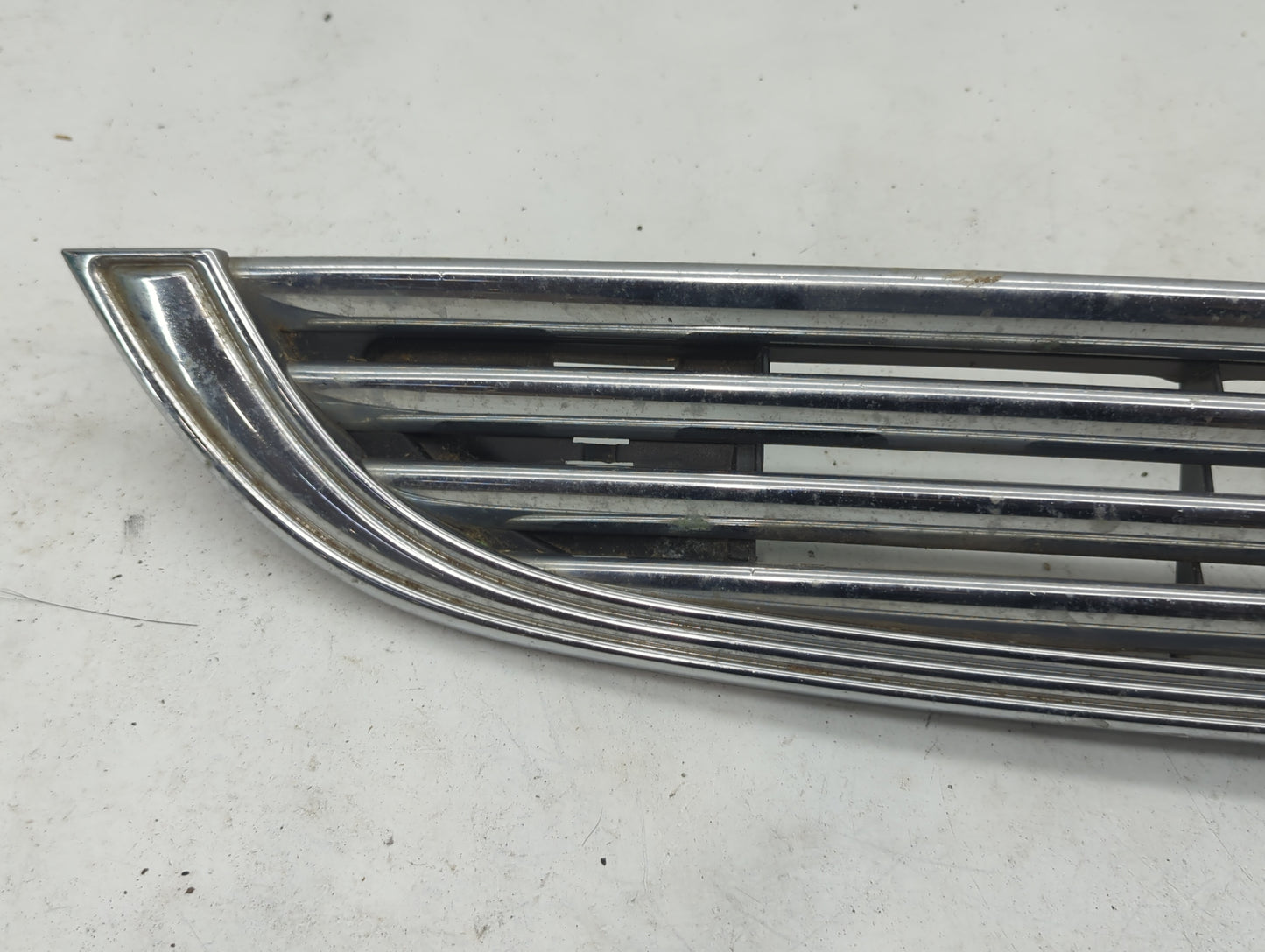 2003 Mini Cooper Front Bumper Grille Cover - Oemusedautoparts1.com