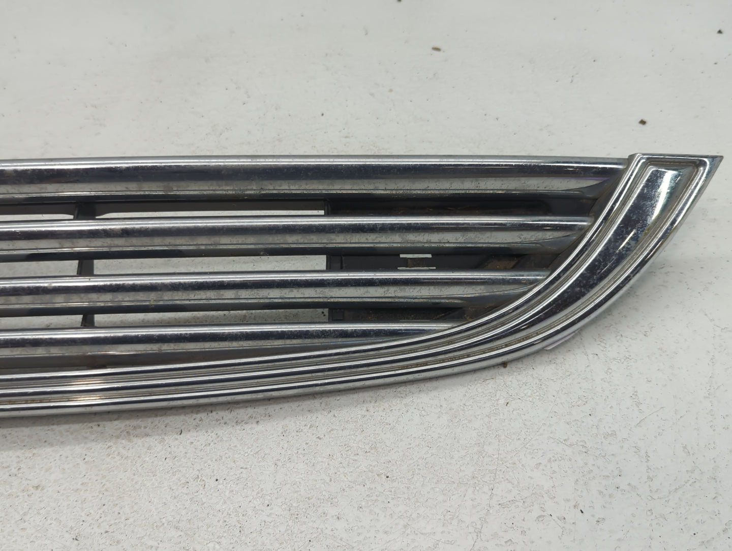 2003 Mini Cooper Front Bumper Grille Cover - Oemusedautoparts1.com