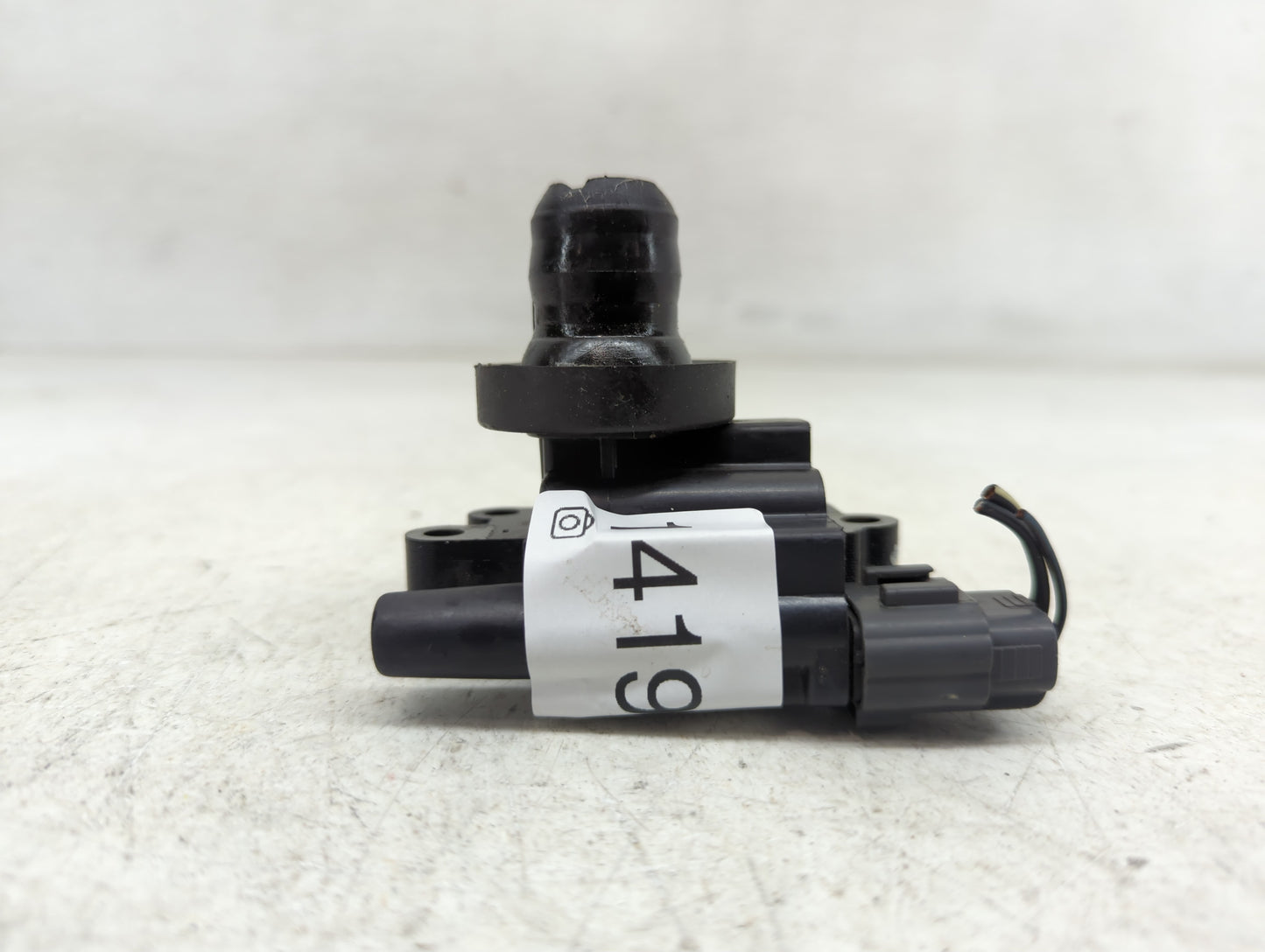 2000-2005 Mitsubishi Eclipse Ignition Coil Igniter Pack - Oemusedautoparts1.com