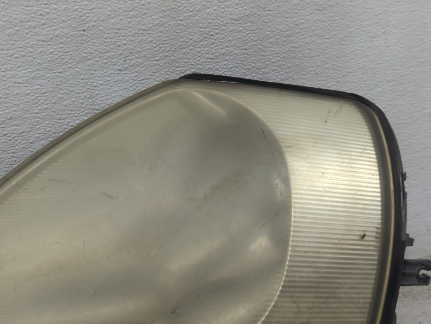 2003 Mitsubishi Eclipse Passenger Right Oem Head Light Headlight Lamp - Oemusedautoparts1.com