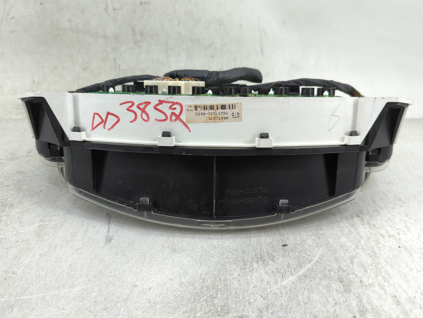 2003-2005 Mitsubishi Eclipse Instrument Cluster Speedometer Gauges P/N:MR572576 Miles: Fits Fits 2003 2004 2005 OEM Used Aut
