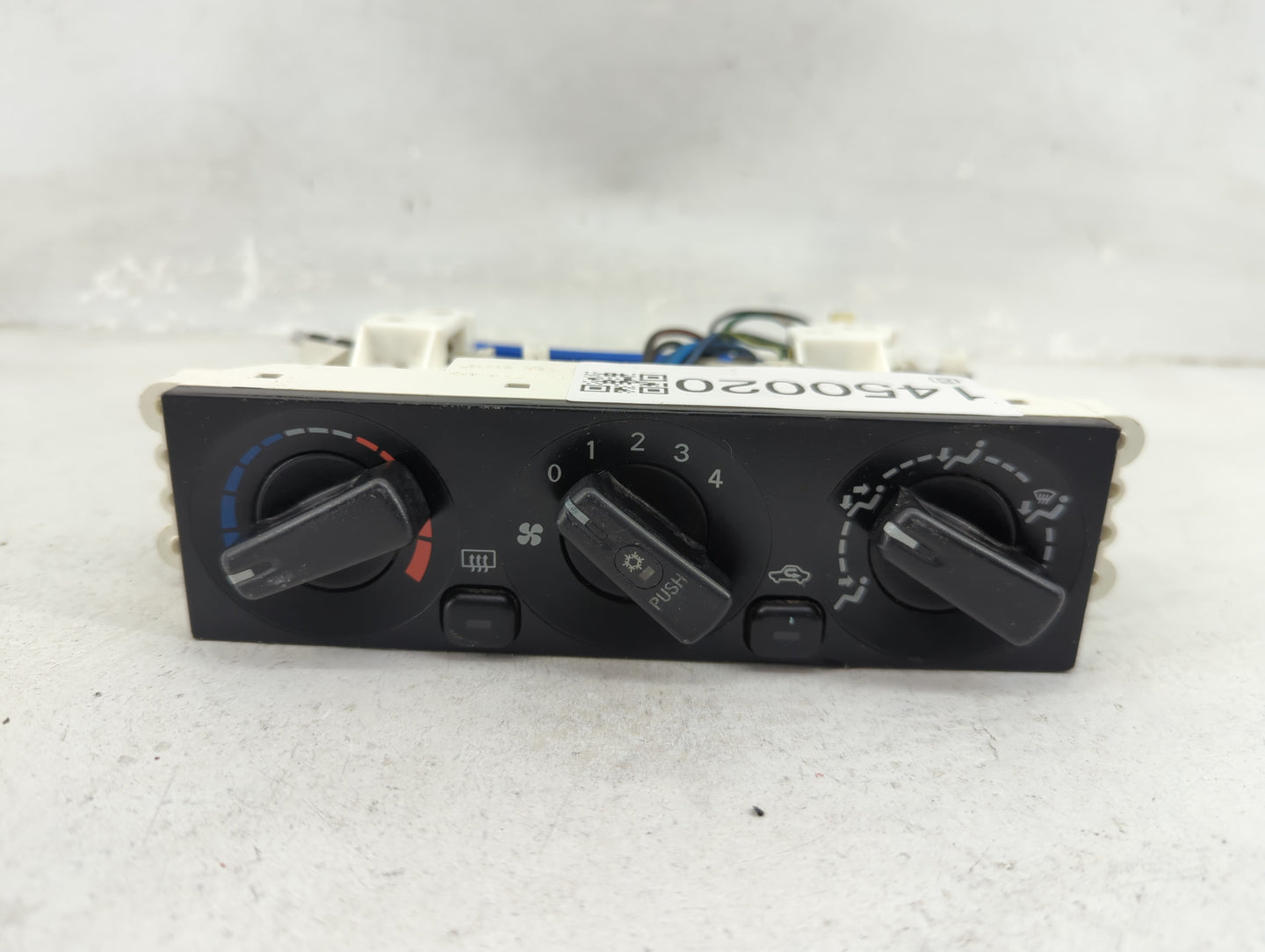 2003-2005 Mitsubishi Eclipse Climate Control Module Temperature AC/Heater Replacement P/N:MR958510 Fits Fits 2003 2004 2005 