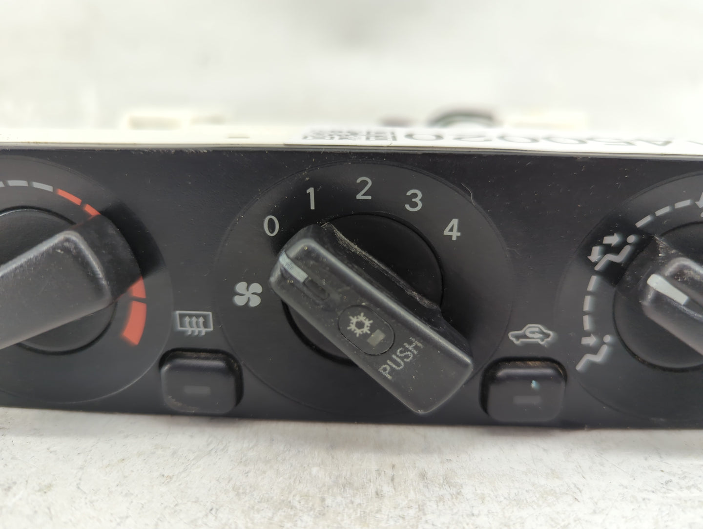 2003-2005 Mitsubishi Eclipse Climate Control Module Temperature AC/Heater Replacement P/N:MR958510 Fits Fits 2003 2004 2005 