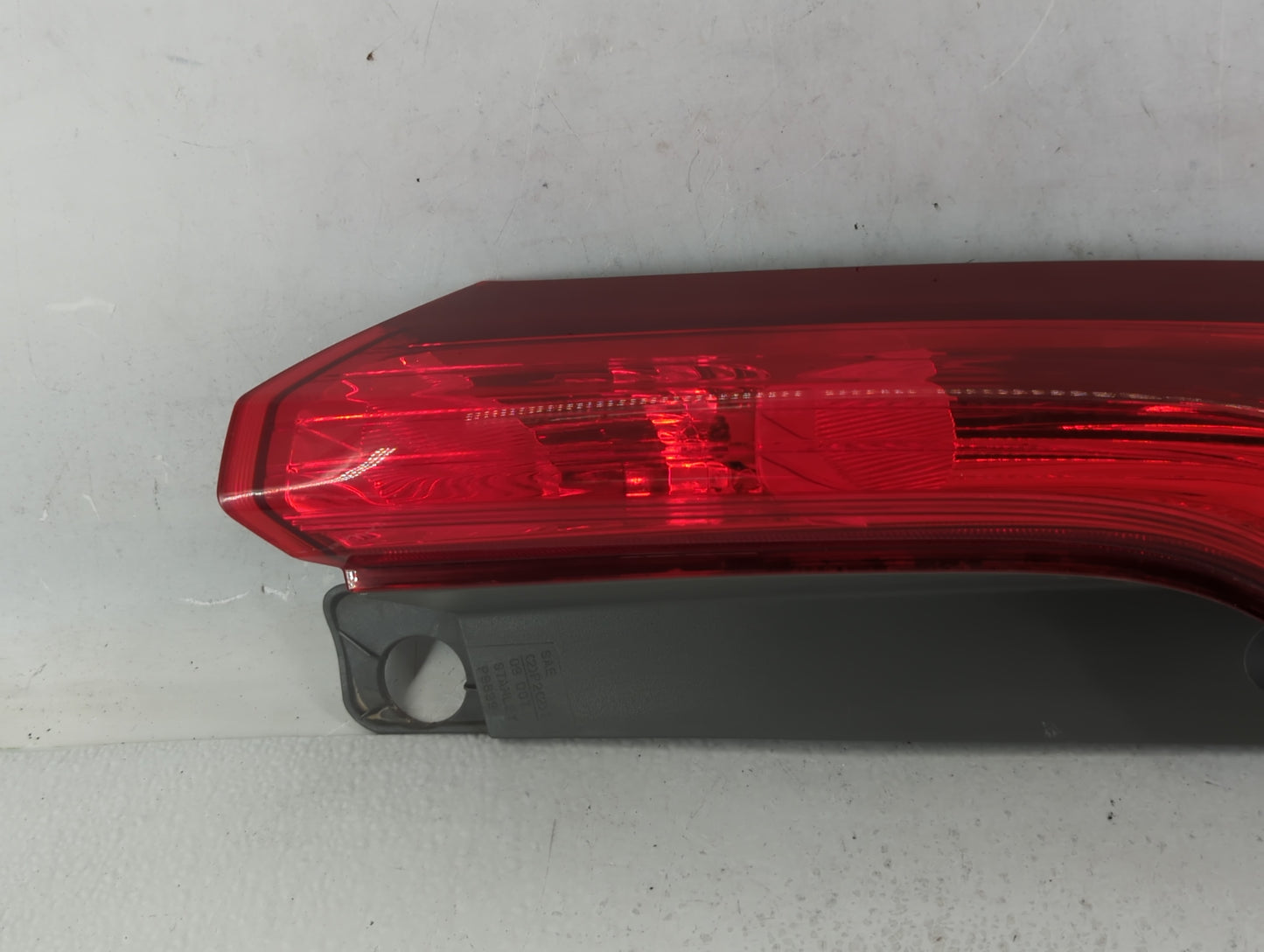 2003-2005 Mitsubishi Eclipse Tail Light Assembly Driver Left OEM P/N:UC07CX T0AAA0 Fits Fits 2003 2004 2005 OEM Used Auto Pa
