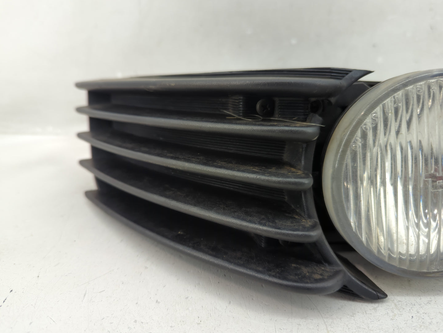 2002-2003 Mitsubishi Galant Driver Left Oem Front Light Lamp - Oemusedautoparts1.com