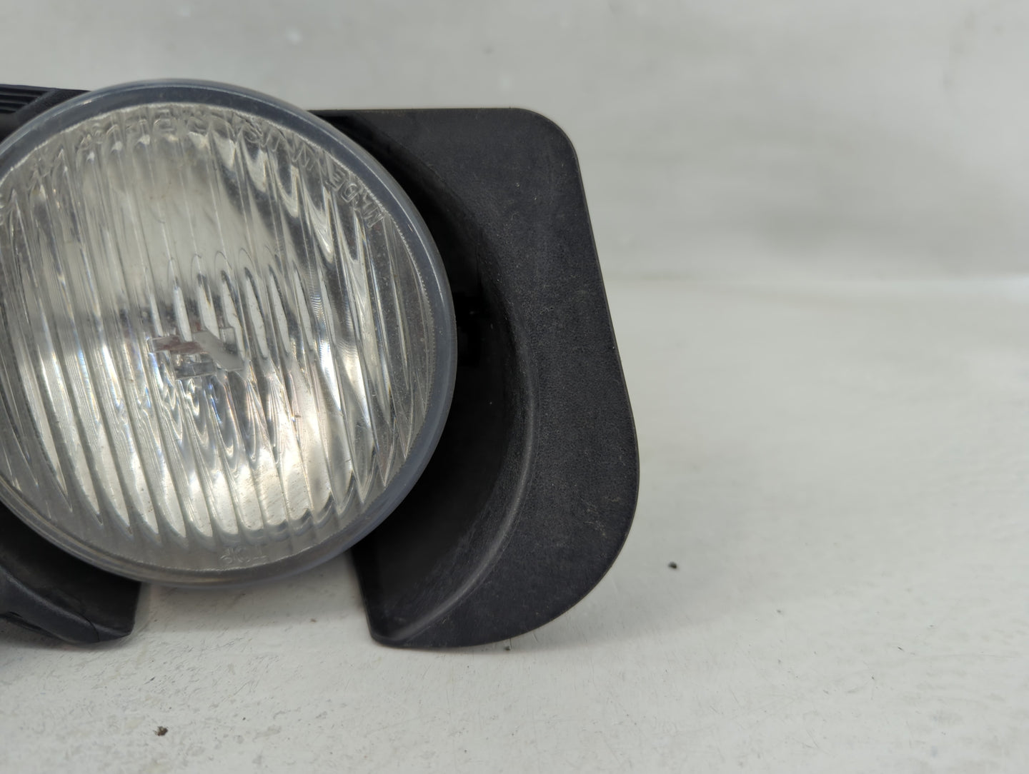 2002-2003 Mitsubishi Galant Driver Left Oem Front Light Lamp - Oemusedautoparts1.com