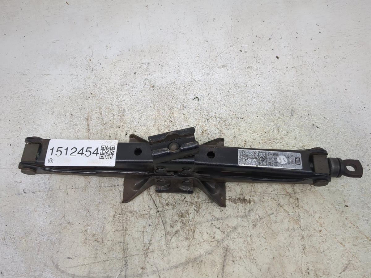 2003 Mitsubishi Galant Spare Scissor Car Jack - Oemusedautoparts1.com