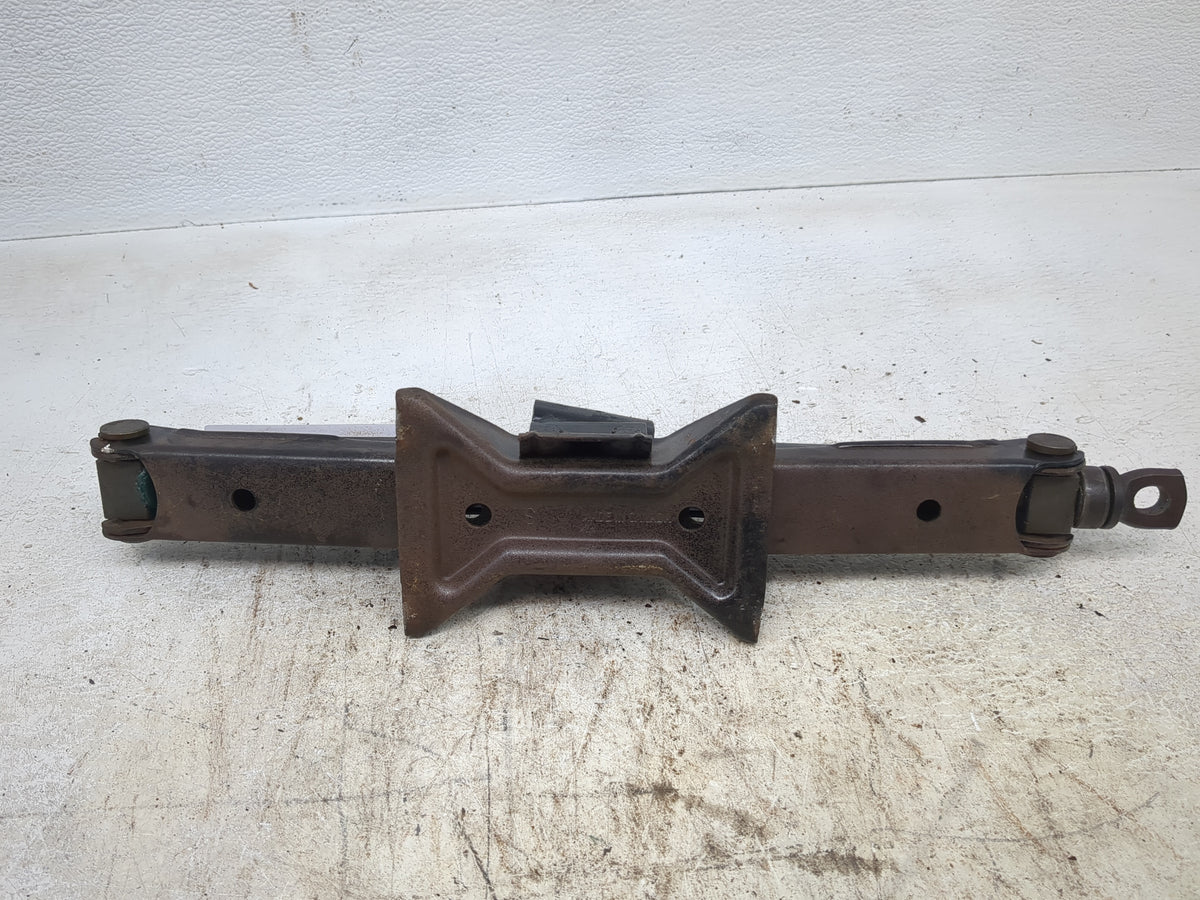 2003 Mitsubishi Galant Spare Scissor Car Jack - Oemusedautoparts1.com