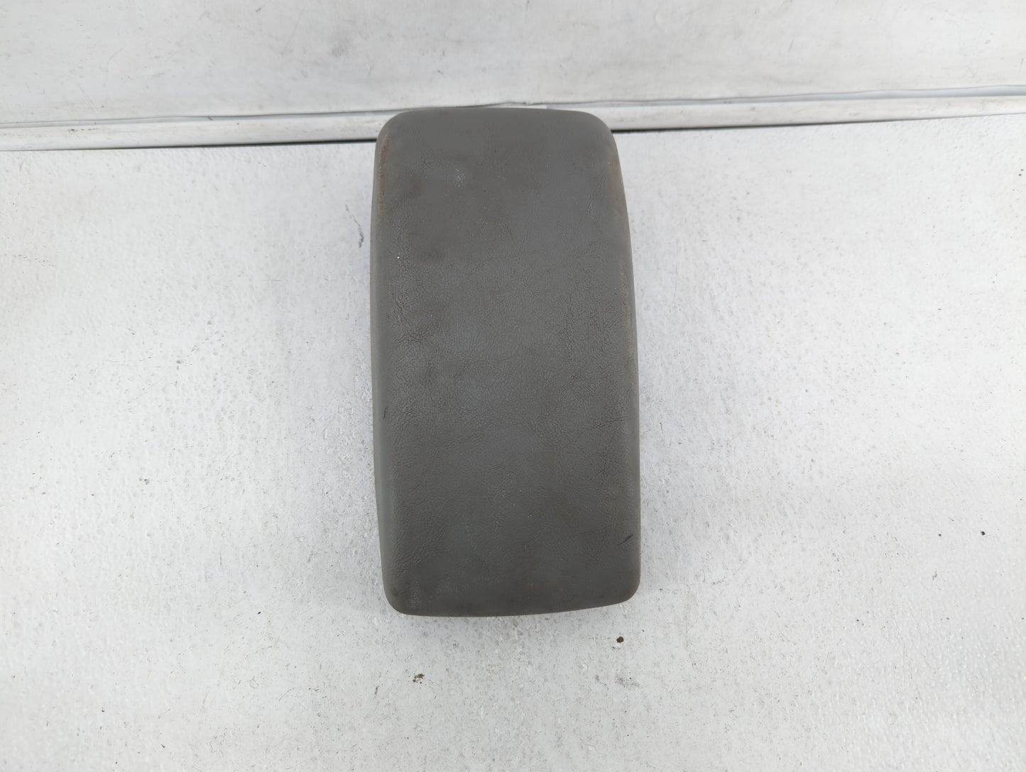 2000-2003 Mitsubishi Galant Overhead Roof Console Interior Dome Light - Oemusedautoparts1.com