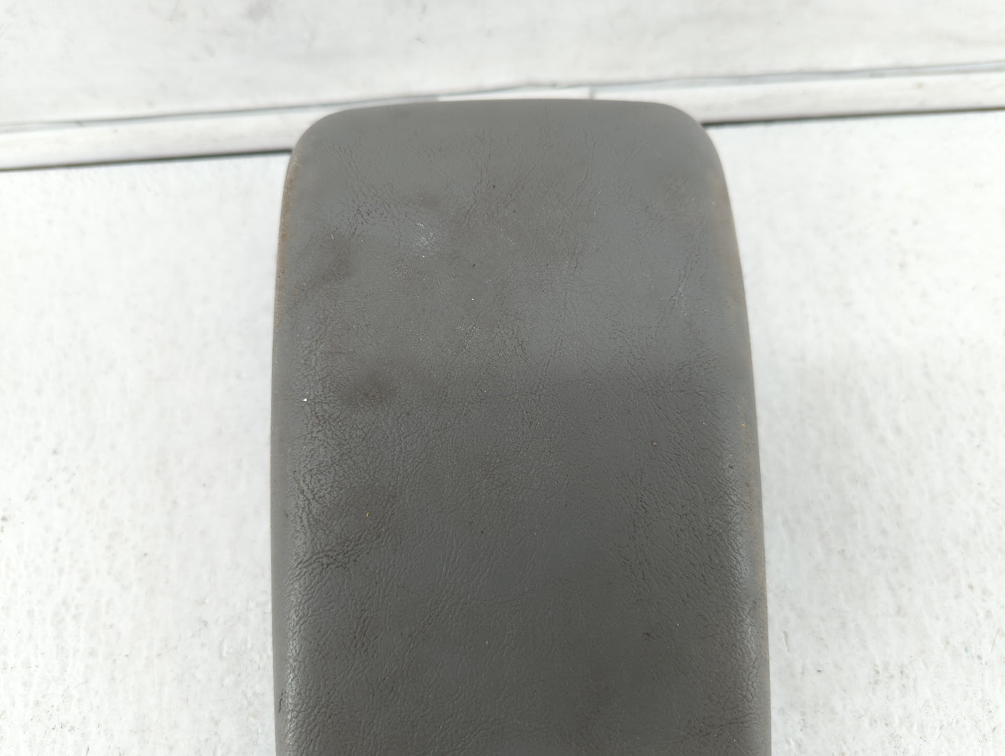 2000-2003 Mitsubishi Galant Overhead Roof Console Interior Dome Light - Oemusedautoparts1.com