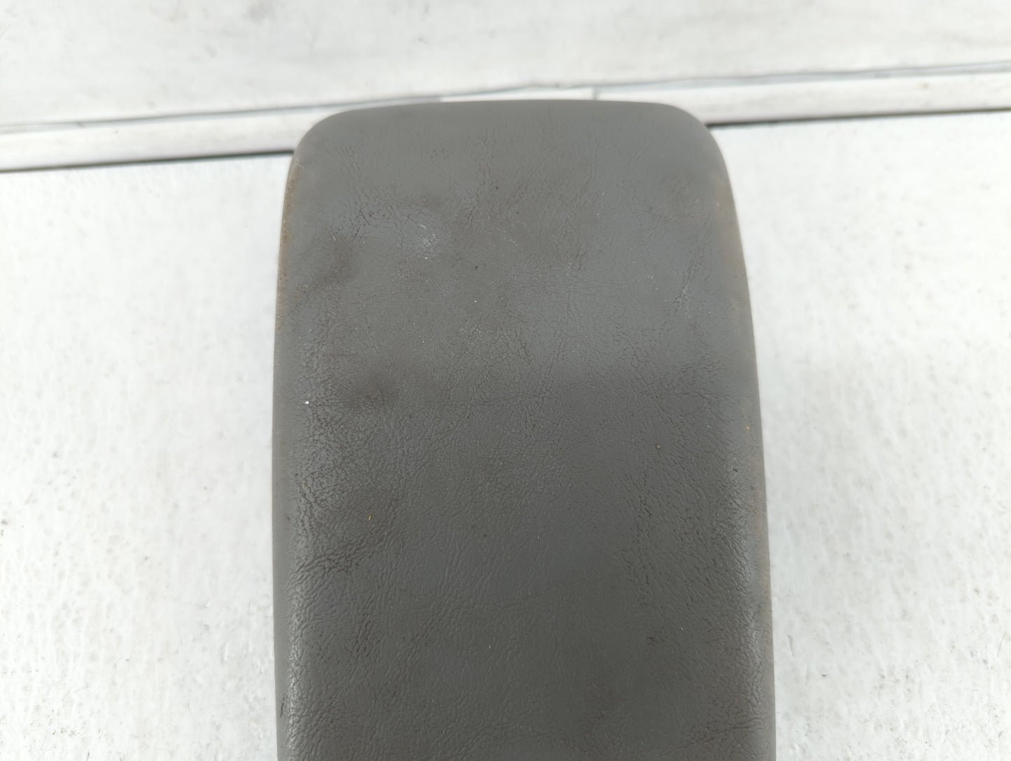 2000-2003 Mitsubishi Galant Overhead Roof Console Interior Dome Light - Oemusedautoparts1.com