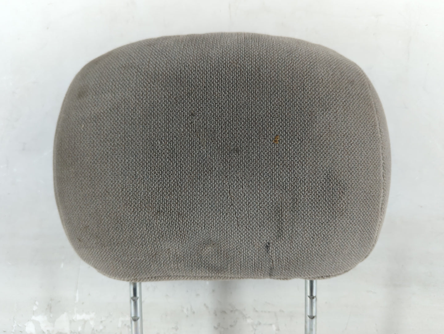 2002-2003 Mitsubishi Galant Headrest Head Rest Front Driver Passenger Seat Fits Fits 2002 2003 OEM Used Auto Parts - Oemused