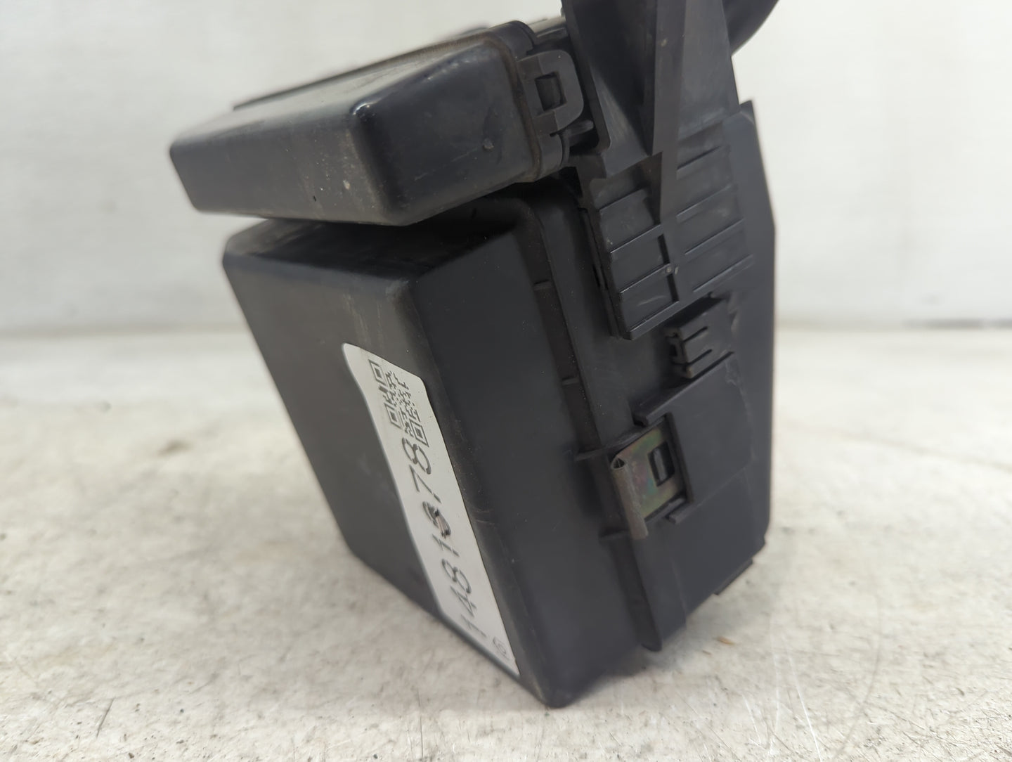 2003 Mitsubishi Lancer Fusebox Fuse Box Panel Relay Module P/N:MR515900 110600-0030 Fits OEM Used Auto Parts - Oemusedautopa