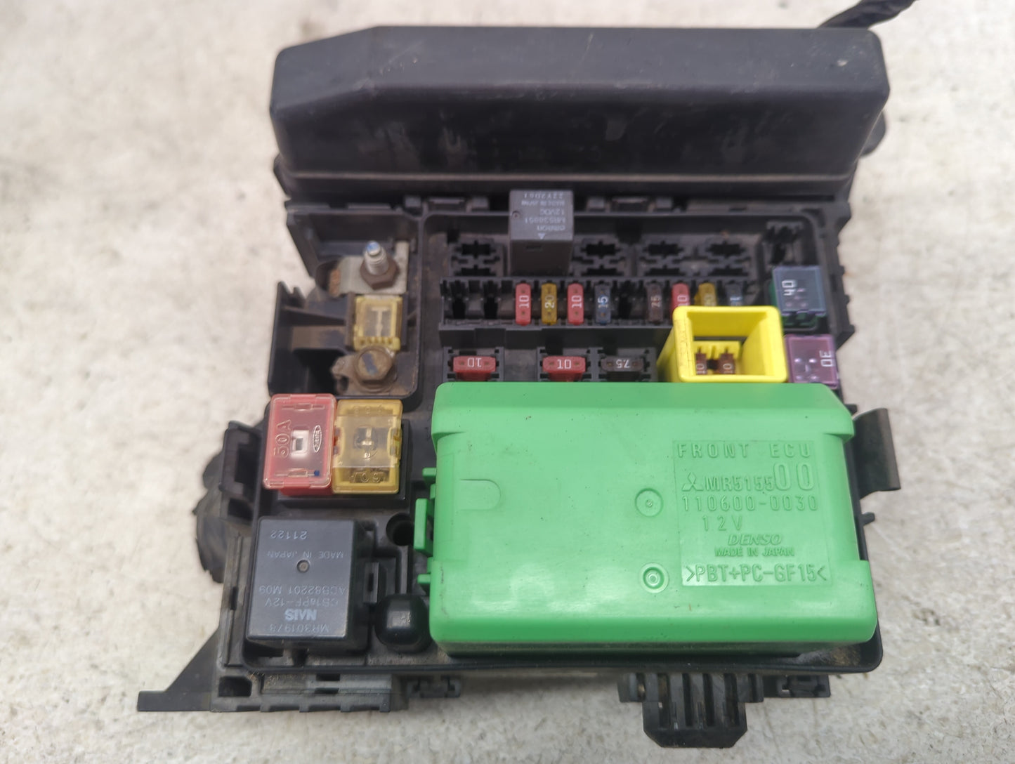 2003 Mitsubishi Lancer Fusebox Fuse Box Panel Relay Module P/N:MR515900 110600-0030 Fits OEM Used Auto Parts - Oemusedautopa