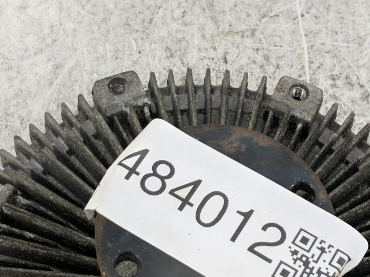 2001-2003 Mitsubishi Montero Radiator Cooling Fan Clutch - Oemusedautoparts1.com