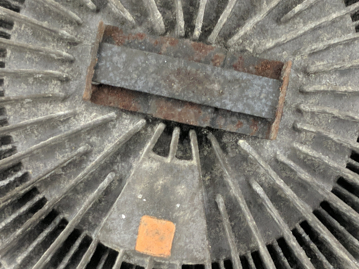 2001-2003 Mitsubishi Montero Radiator Cooling Fan Clutch - Oemusedautoparts1.com