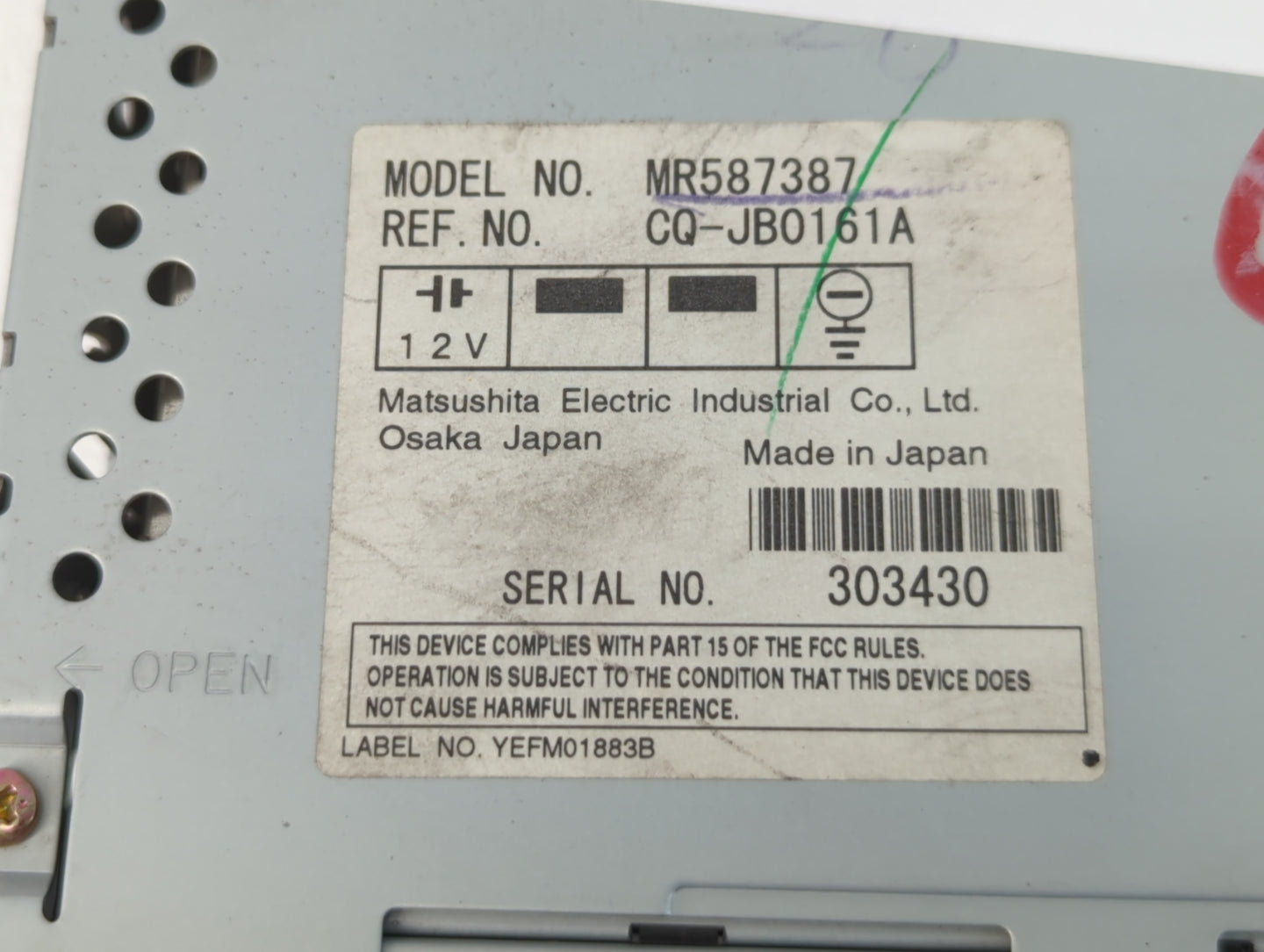 2003 Mitsubishi Outlander Radio AM FM Cd Player Receiver Replacement P/N:MR587387 Fits Fits 2002 2004 2005 2006 2007 OEM Use
