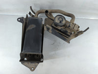 2003 Mitsubishi Outlander Radiator Coolant Overflow Expansion Tank Bottle - Oemusedautoparts1.com