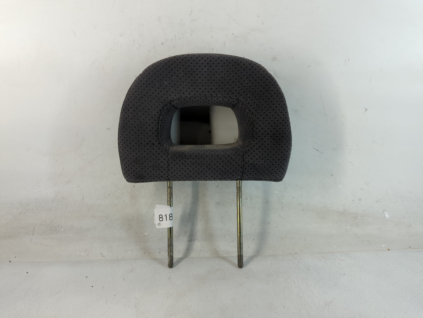 2003-2004 Mitsubishi Outlander Headrest Head Rest Front Driver Passenger Seat Fits Fits 2003 2004 OEM Used Auto Parts - Oemu