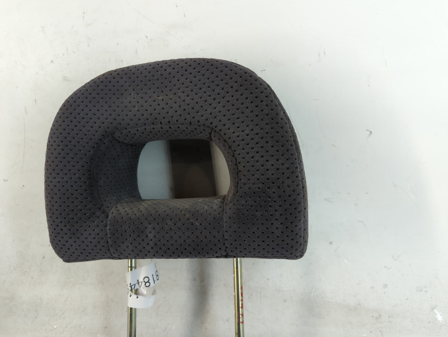 2003-2004 Mitsubishi Outlander Headrest Head Rest Front Driver Passenger Seat Fits Fits 2003 2004 OEM Used Auto Parts - Oemu