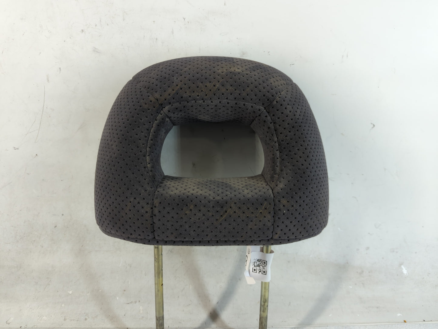 2003-2004 Mitsubishi Outlander Headrest Head Rest Front Driver Passenger Seat Fits Fits 2003 2004 OEM Used Auto Parts - Oemu
