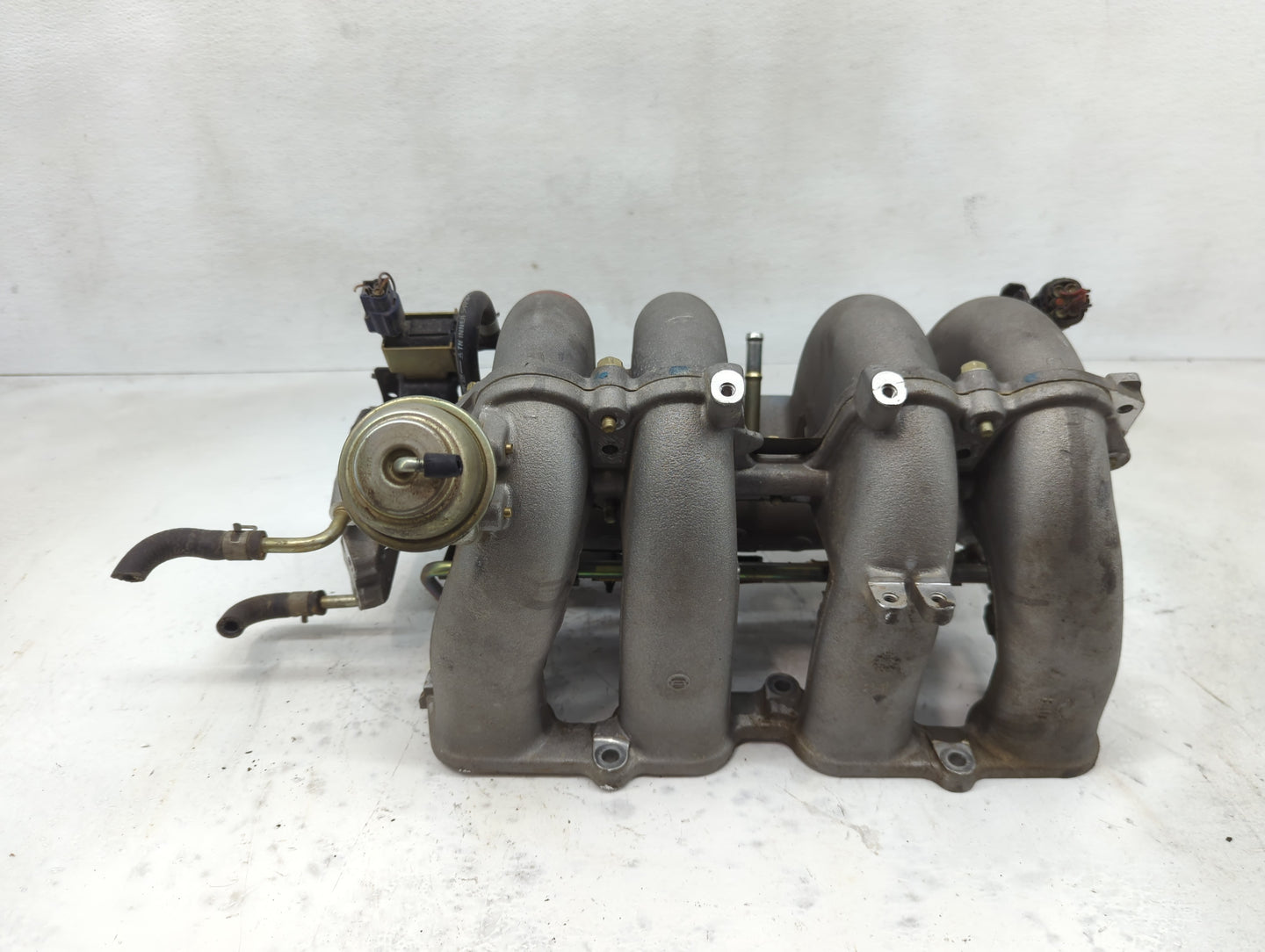 2002-2006 Nissan Altima Air Intake Manifold Fits Fits 2002 2003 2004 2005 2006 OEM Used Auto Parts - Oemusedautoparts1.com