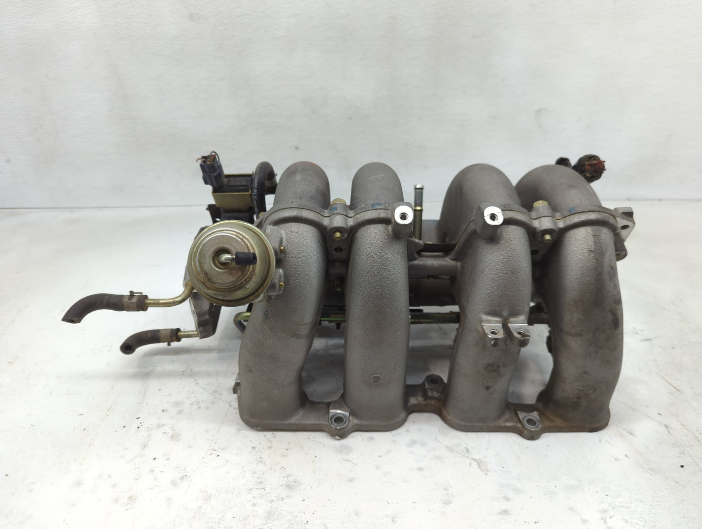 2002-2006 Nissan Altima Air Intake Manifold Fits Fits 2002 2003 2004 2005 2006 OEM Used Auto Parts - Oemusedautoparts1.com