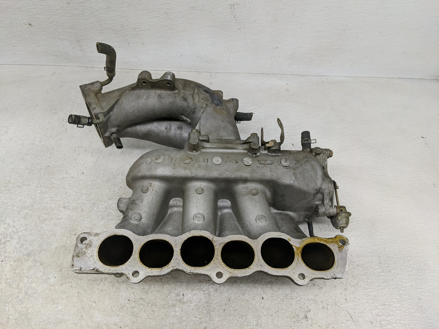 2002-2006 Nissan Altima Air Intake Manifold Fits Fits 2002 2003 2004 2005 2006 OEM Used Auto Parts - Oemusedautoparts1.com