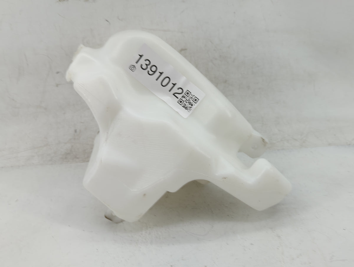 2002-2006 Nissan Altima Radiator Coolant Overflow Expansion Tank Bottle 1391012 - Oemusedautoparts1.com