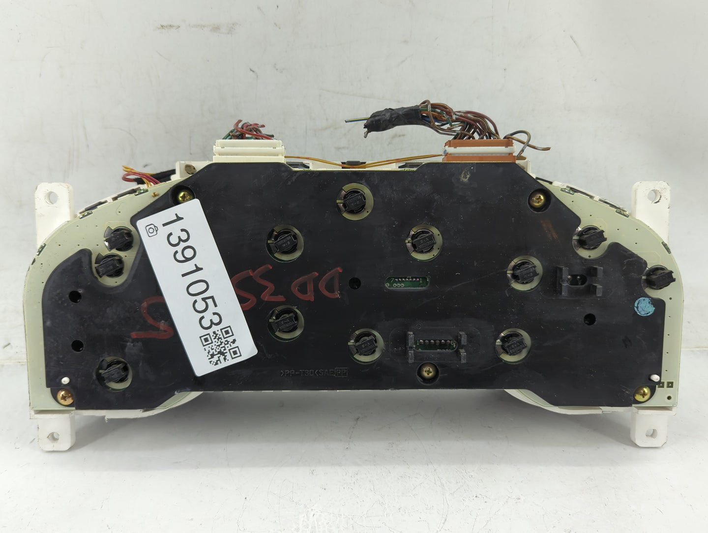 2002-2003 Nissan Altima Instrument Cluster Speedometer Gauges P/N:24810 3Z614 Fits Fits 2002 2003 OEM Used Auto Parts - Oemu
