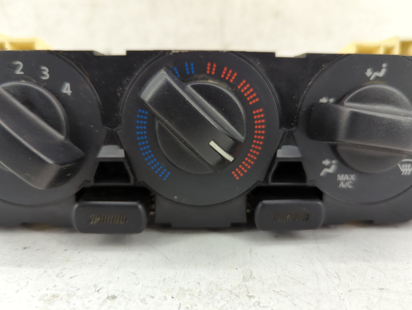 2002-2004 Nissan Altima Climate Control Module Temperature AC/Heater Replacement P/N:27512 8J010 Fits Fits 2002 2003 2004 OE