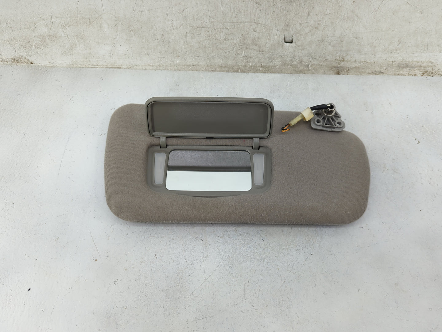 2003 Nissan Altima Sun Visor Shade Replacement Passenger Right Mirror Fits OEM Used Auto Parts - Oemusedautoparts1.com