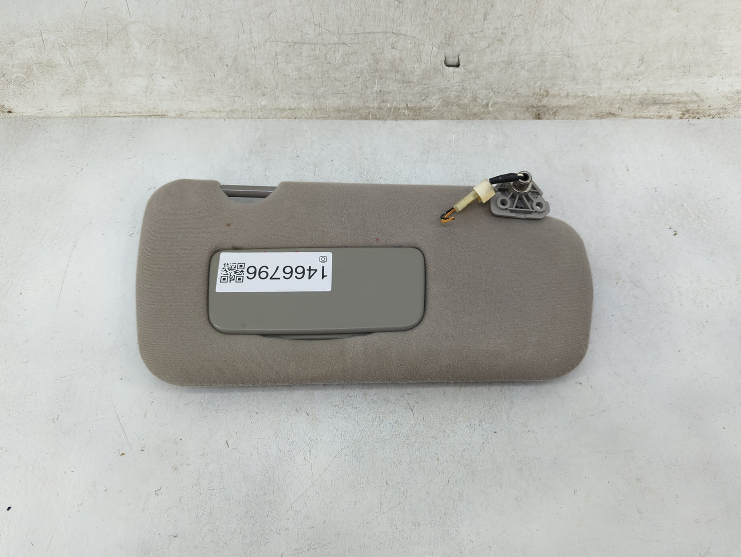 2003 Nissan Altima Sun Visor Shade Replacement Passenger Right Mirror Fits OEM Used Auto Parts - Oemusedautoparts1.com