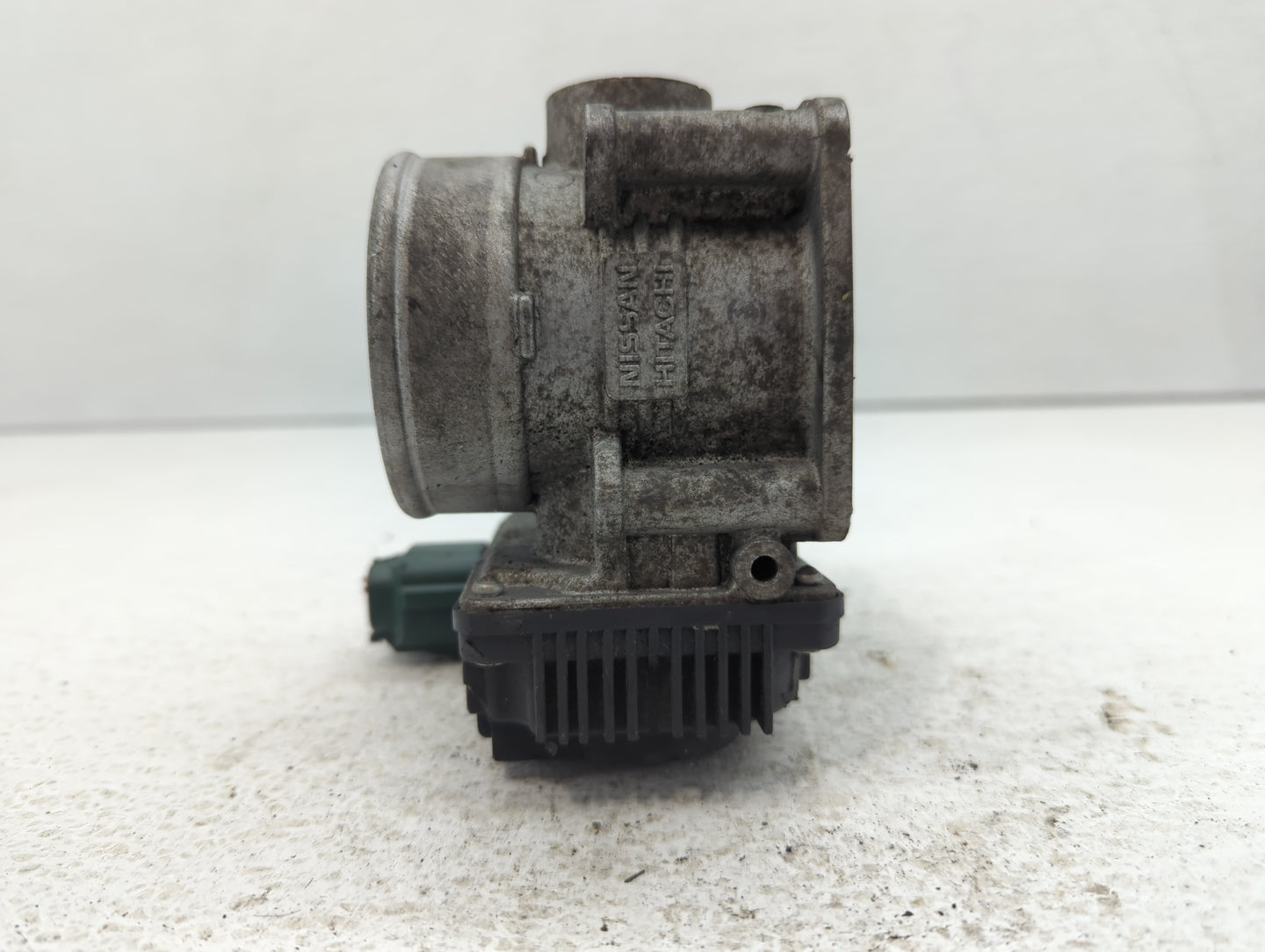2002-2006 Nissan Altima Throttle Body P/N:RME60-05 576-01, SERA576-01, RME60-06 Fits Fits 2002 2003 2004 2005 2006 OEM Used 