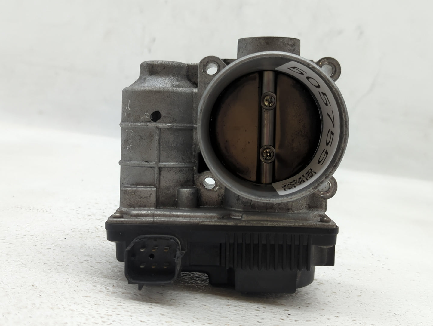 2002-2006 Nissan Altima Throttle Body P/N:RME60-05 576-01, SERA576-01, RME60-06 Fits Fits 2002 2003 2004 2005 2006 OEM Used 