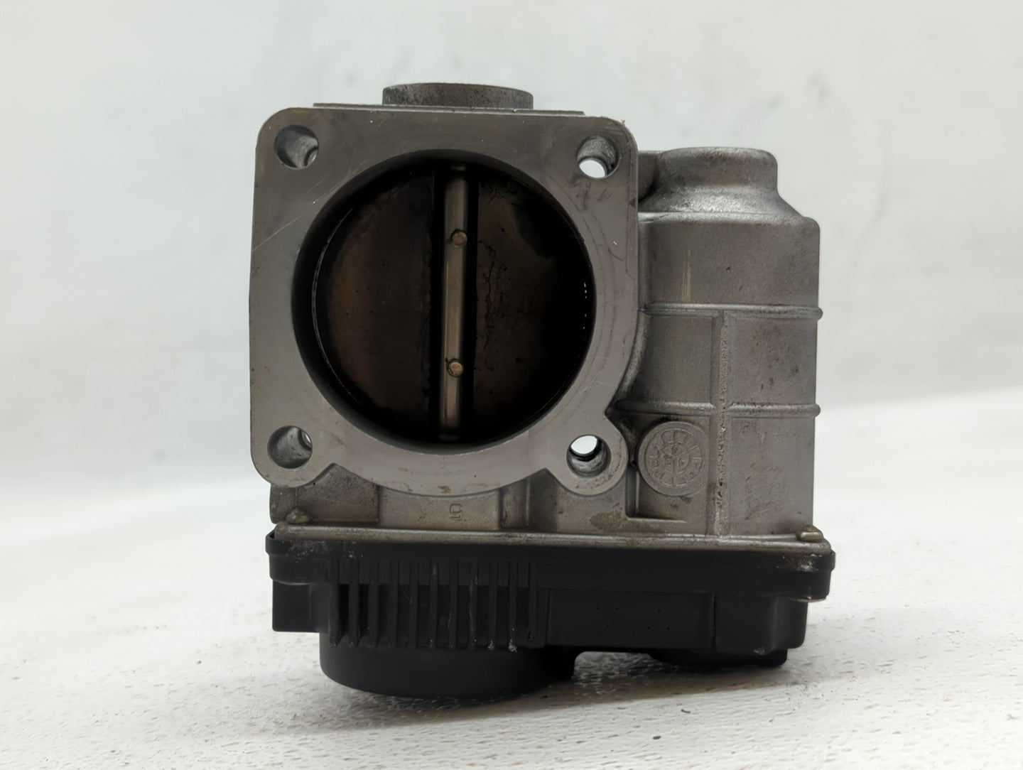 2002-2006 Nissan Altima Throttle Body P/N:RME60-05 576-01, SERA576-01, RME60-06 Fits Fits 2002 2003 2004 2005 2006 OEM Used 