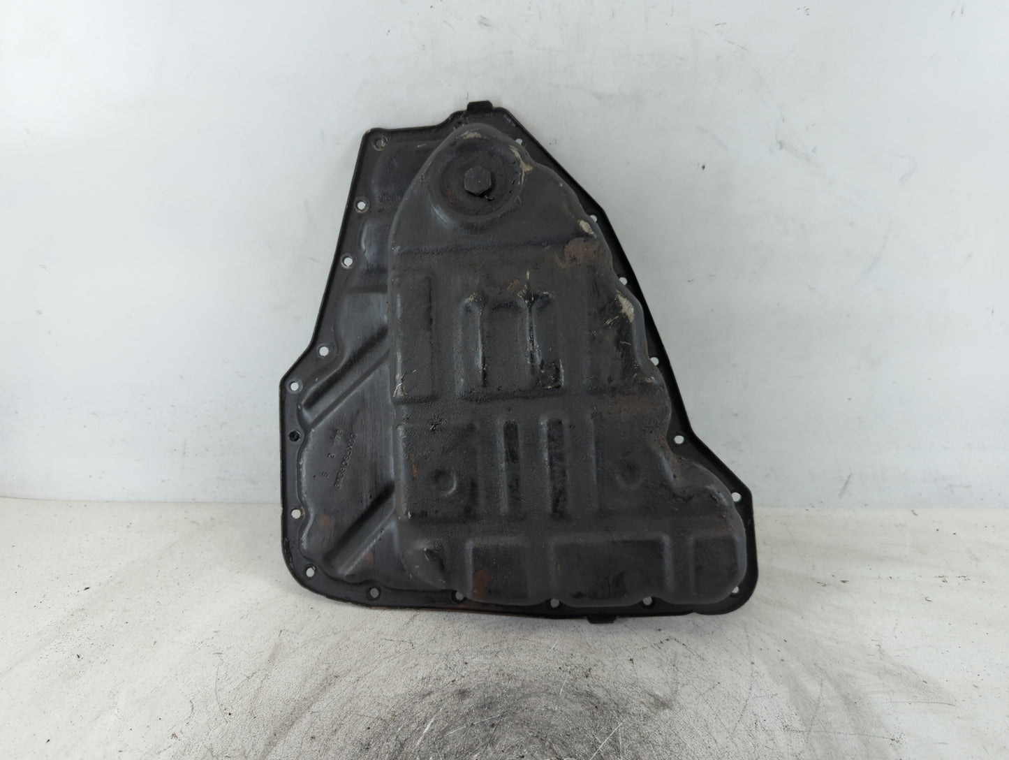 2002-2003 Nissan Altima Engine Oil Pan P/N:3139085X00 Fits Fits 2002 2003 OEM Used Auto Parts - Oemusedautoparts1.com