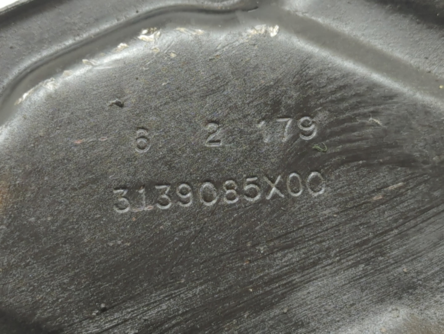2002-2003 Nissan Altima Engine Oil Pan P/N:3139085X00 Fits Fits 2002 2003 OEM Used Auto Parts - Oemusedautoparts1.com